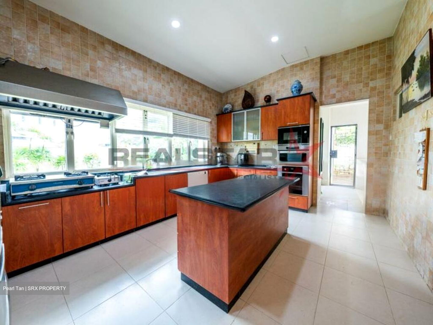 Turf Club Road (D11), Detached #441642091